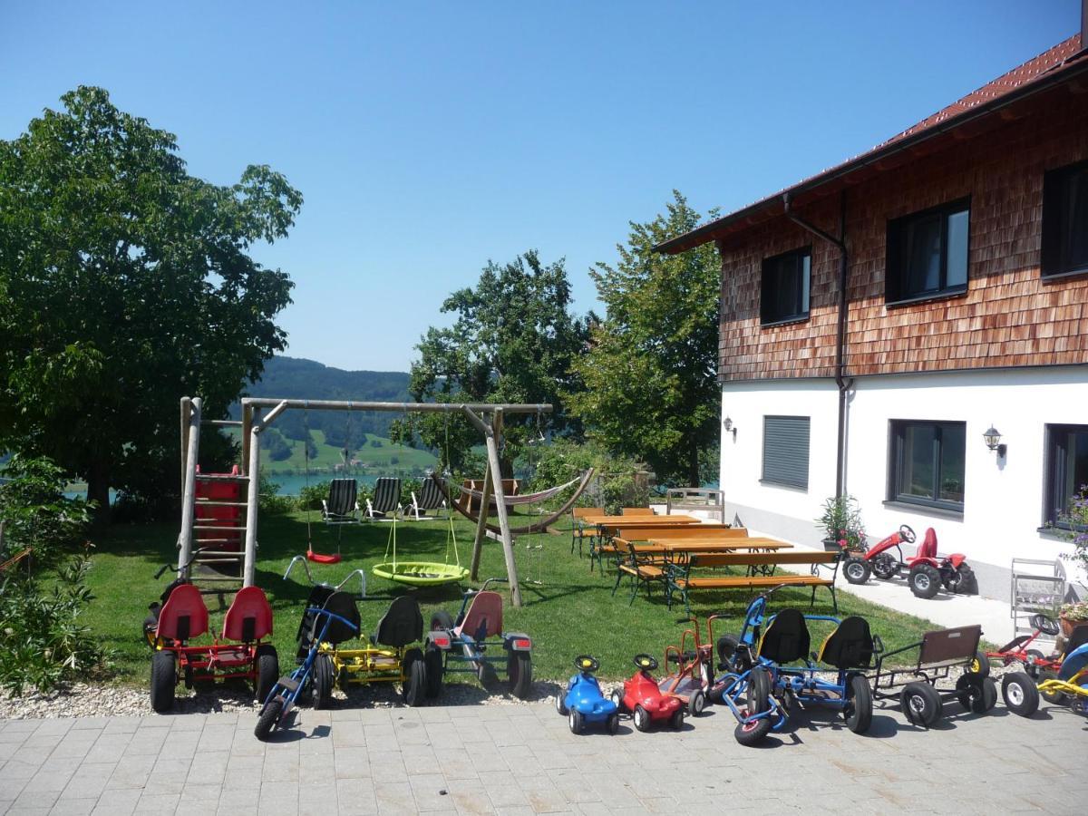 Familienferienhof Stabauer Zell am Moos Exterior foto